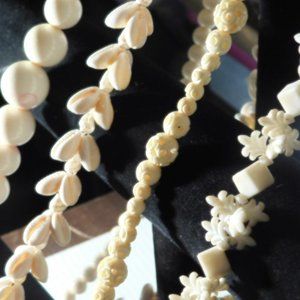 4 WHITE NECKLACES